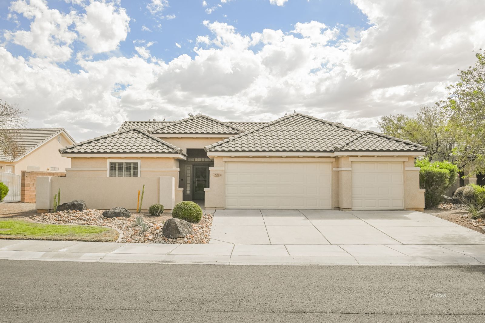 844 Glendale , Mesquite NV 89027