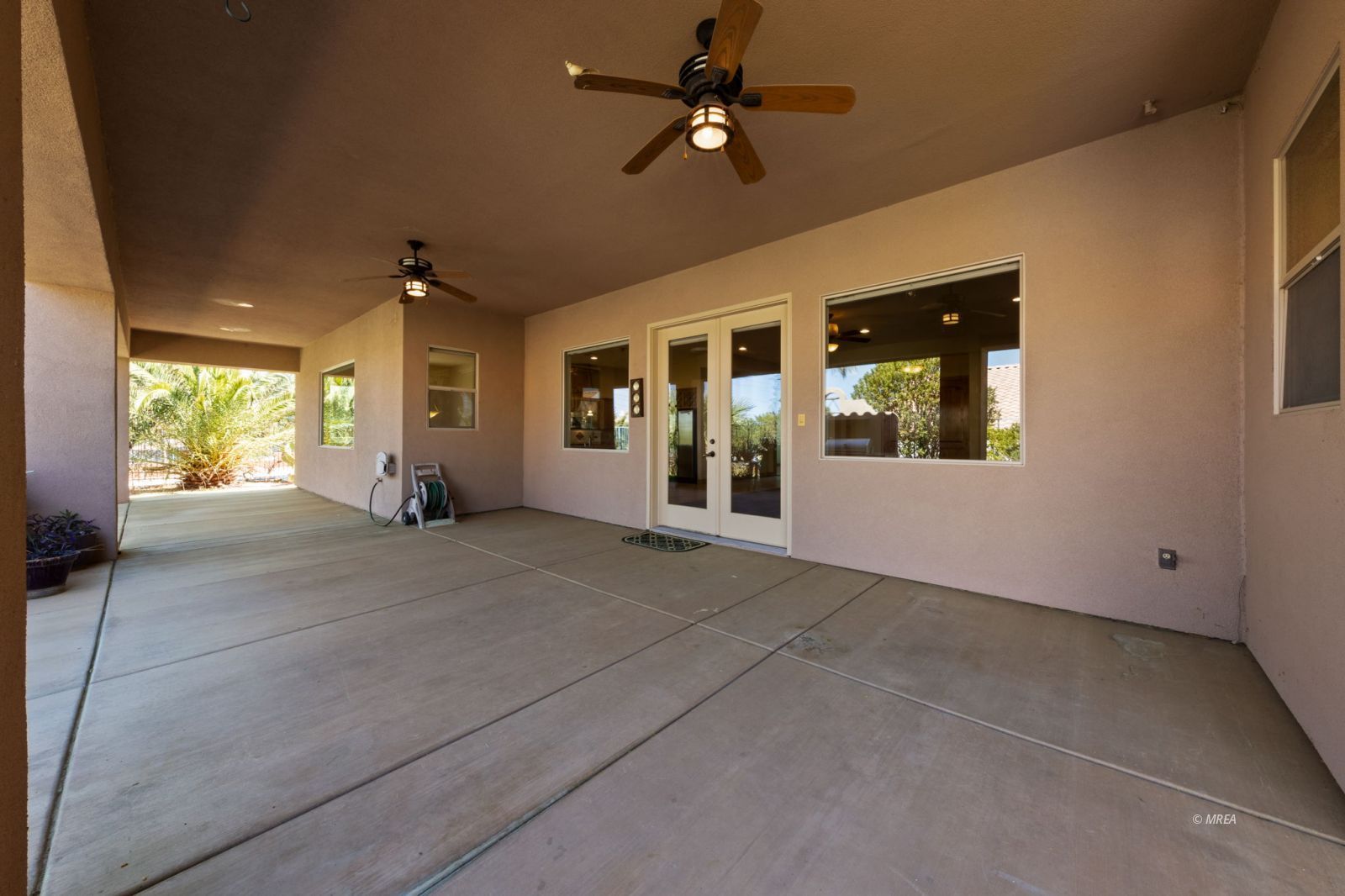 403  Crystal Canyon Dr