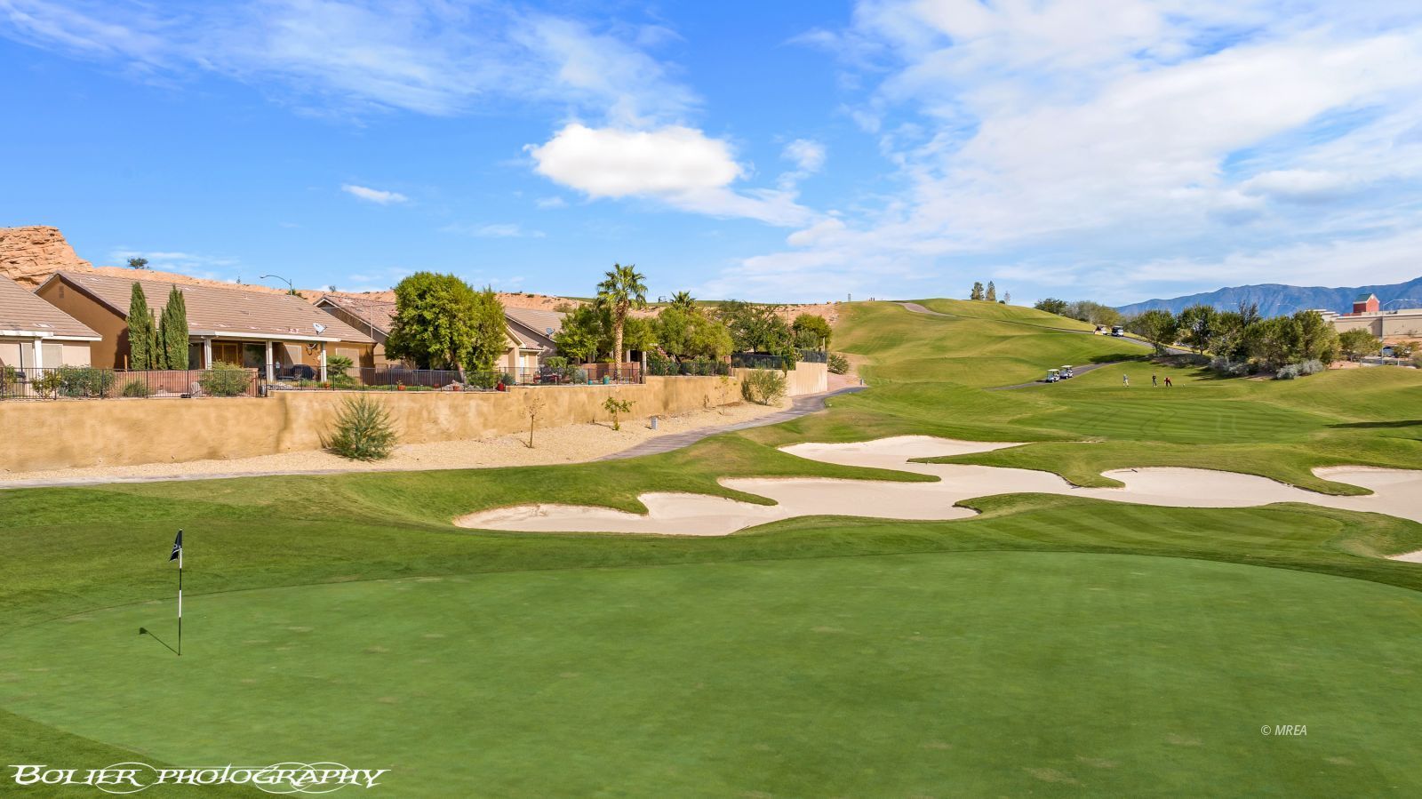 858  Falcon Glenn Dr