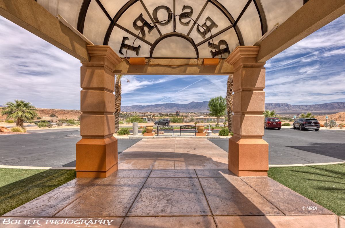 555  Highland Dr #227